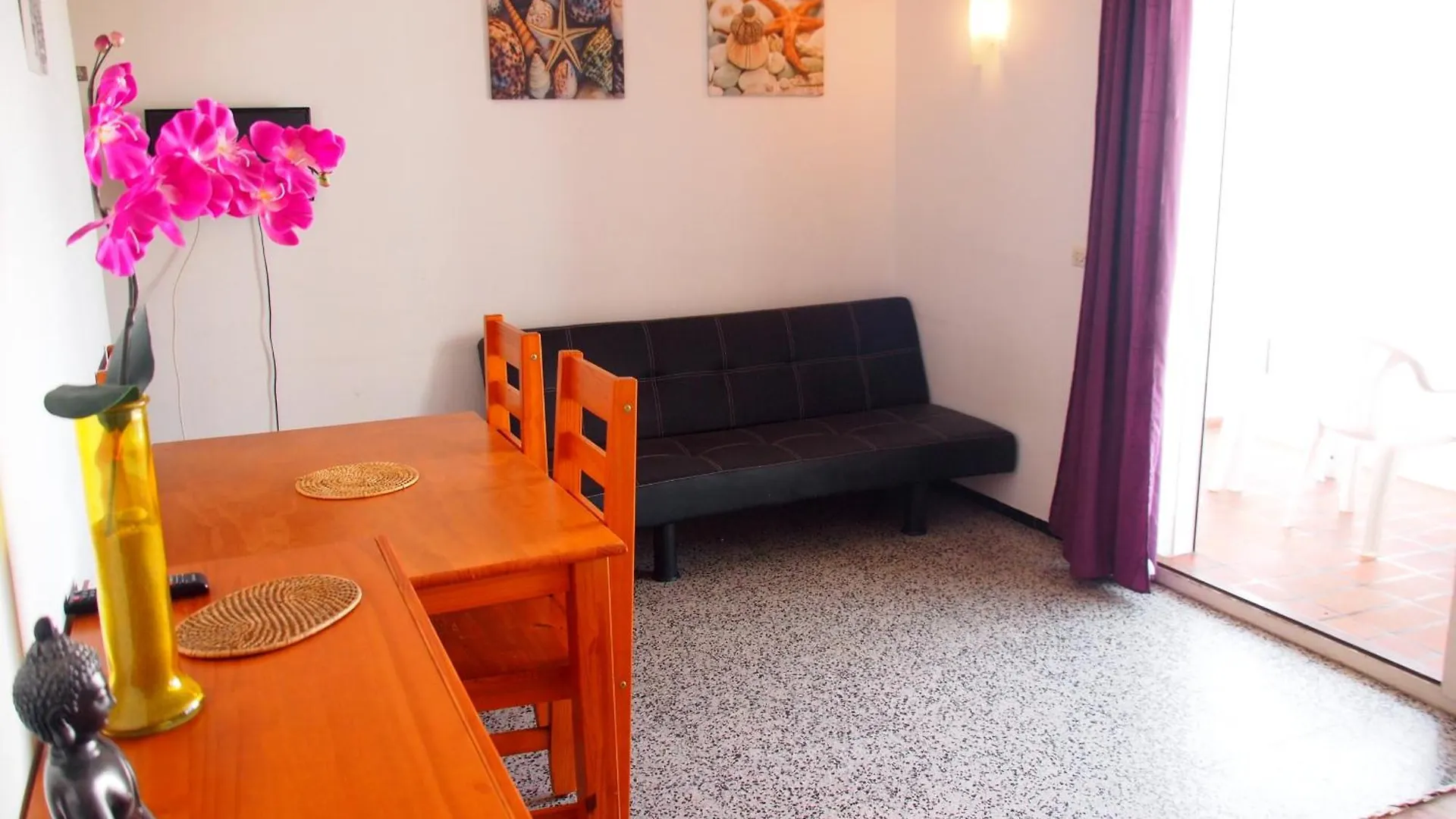 Miramar 25C Apartment Roses Spain